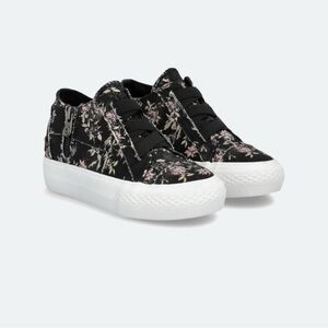 Floral Black Kids Sneakers size 13